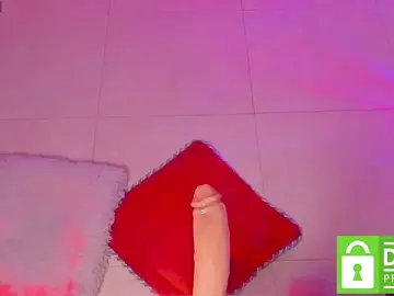Stripchat Live Porn of GalaxGnn_