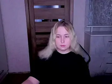 Stripchat Free Live Porn of Kristy-Max