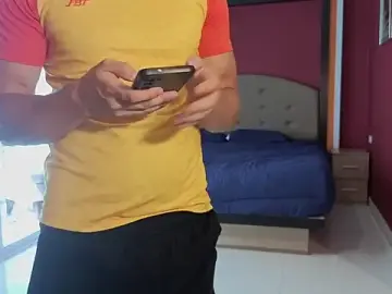 Stripchat Watch Live Sex Cams of AlansonofDaddy