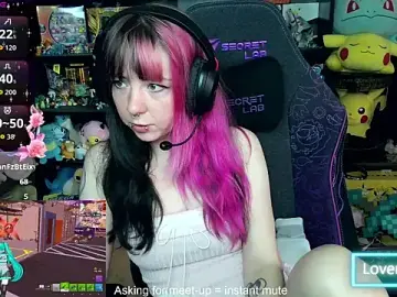 Stripchat Adult Webcam of CutieTracer