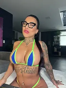 Stripchat Nude Webcam of milaivanova