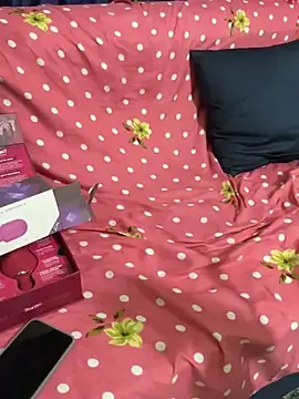 Stripchat Watch Live Sex Cams of PreetyKitten