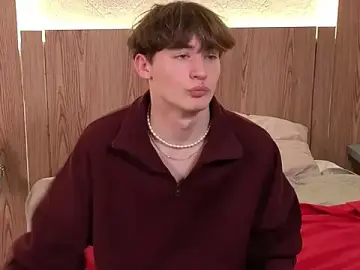 Stripchat Live Sex Cam of Vinsant_X
