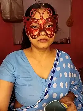 Stripchat Live Porn of MEERAcle