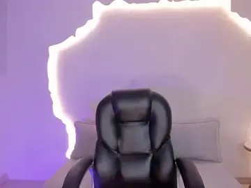 Stripchat Best live sex cam show of SavannahStorm