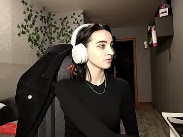 Stripchat Nude Webcam of NightFoxxx