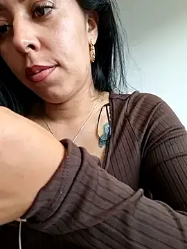 Stripchat Sex Chat of Luianna