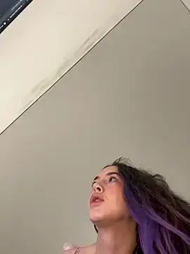 Stripchat Sex Cam of OliviaMorgan_