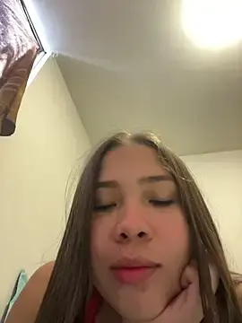 Stripchat Watch Live Sex Cams of bellaroch