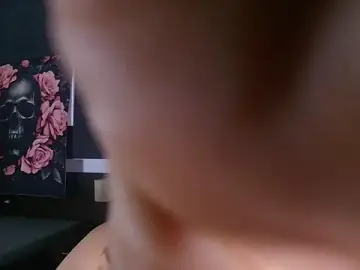Stripchat Live Sex of EvaaFoxxy1