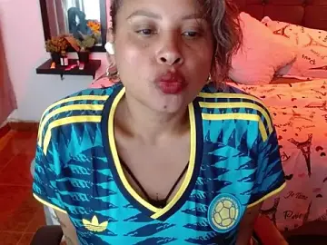 Stripchat Watch Live Sex Cams of Dominik_girl
