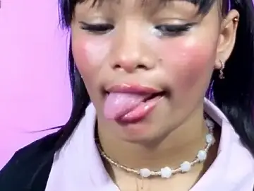 Stripchat Live Sex of KaattySweet_