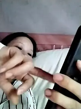 Stripchat Adult Webcam of Vuiten32