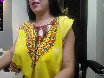 Stripchat Adult Webcam of _tamara_priya_