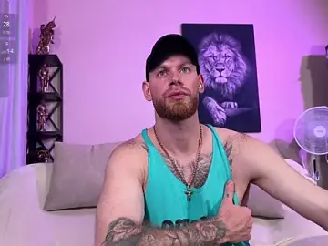 Stripchat Free Live Porn of FireBeard_
