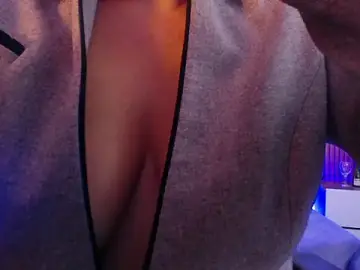 Stripchat Adult Webcam of milfsecret69
