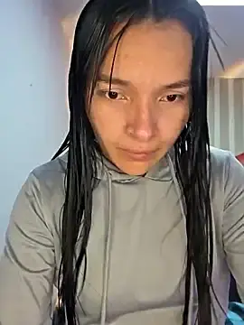 Stripchat Free Porn Cam of _shantal_smith
