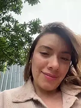 Stripchat Free Porn Cam of valery_mora