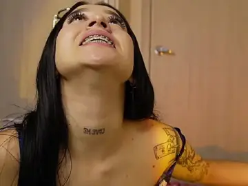 Stripchat Nude Webcam of EriKlein
