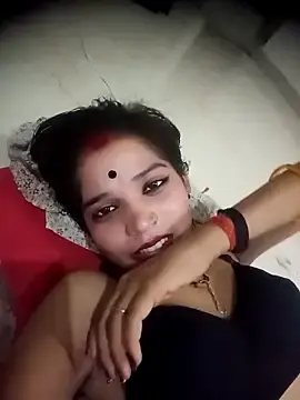 Stripchat Free Porn Cam of Bhumika_Love143