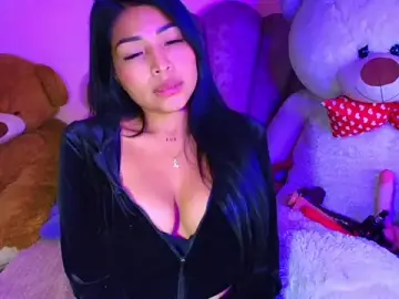 Stripchat Adult Webcam of Pocahontascute_33