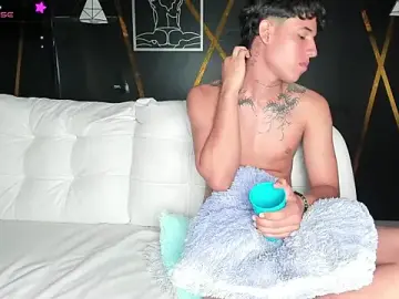 Stripchat Adult Webcam of nomercysexx
