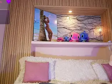 Stripchat Watch Live Sex Cams of Adriana_crof