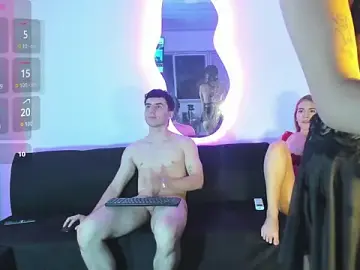 Stripchat Live Sex of sexygreen12