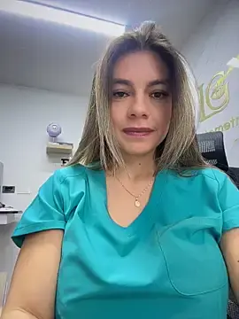 Stripchat Adult Webcams of alicee16