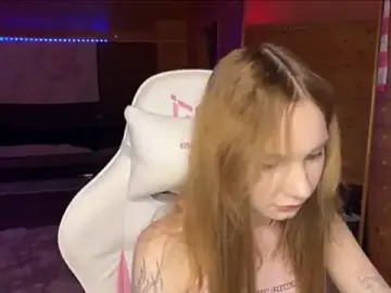Stripchat Free Live Porn of OpheliaVoss