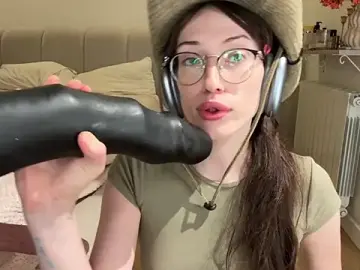Stripchat Free Live Porn of Kelly_Berry__