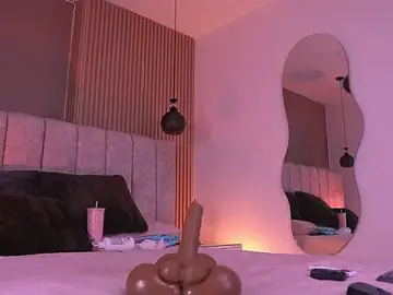 Stripchat Best live sex cam show of sam_lewins