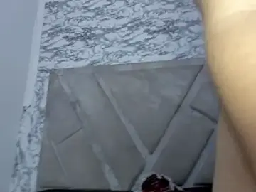 Stripchat Free Porn Cam of CloeAndKalifa