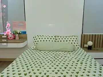 Stripchat Live Sex of Yena-little