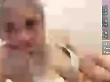 Stripchat Live Porn of AidaGloshen