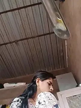 Stripchat Free Porn Cam of Khushi_lodha