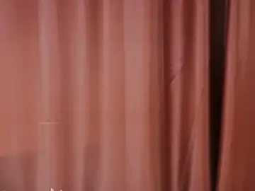 Stripchat Nude Webcam of KateOx