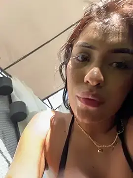 Stripchat Sex Cam of MystiqueXXX