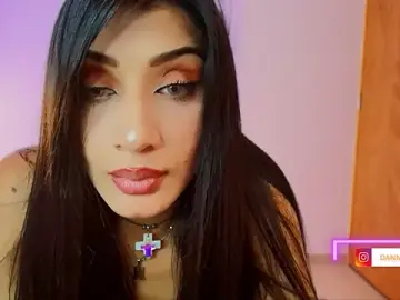 Stripchat Watch Live Sex Cams of Dannawells