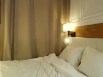 Stripchat Watch Live Sex Cams of blondolls