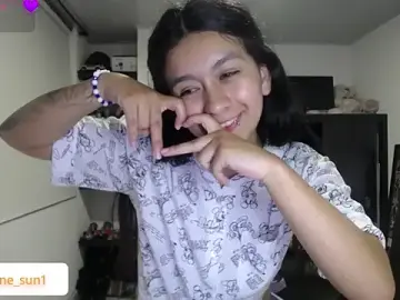 Stripchat Sex Cam of elaine_sun1