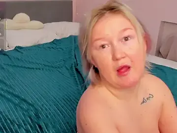 Stripchat Adult Video Chat of Sara_Robinson