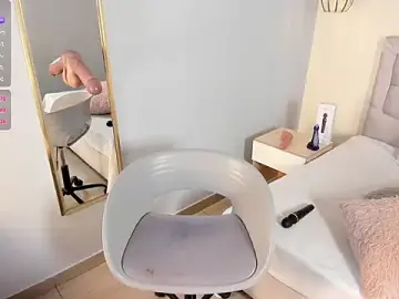 Stripchat Watch Live Sex Cams of escarleth__