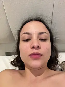 Stripchat Live Sex Cam of Megan_Rodrigo