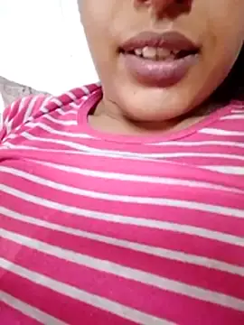 Stripchat Sex Cam of Masnshisharma99