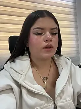 Stripchat Sex Chat of Camila_Duarte_2