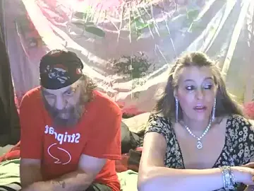 Stripchat Live Sex of PropertyAndBiker