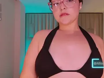 Stripchat Sex Cam of AllisonRogersX