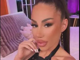 Xlovecam Sex Chat of CataleyaBellaT