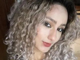 Xlovecam Sex Chat of ElenaSaenz